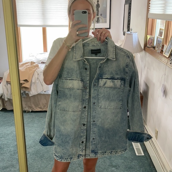 Oversized denim jacket - Picture 3 of 4